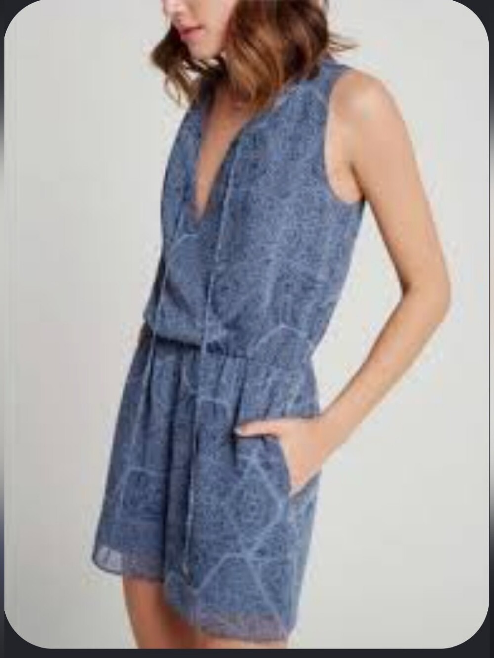 BCBGeneration Blue Printed Sleeveless V-Neck Romper